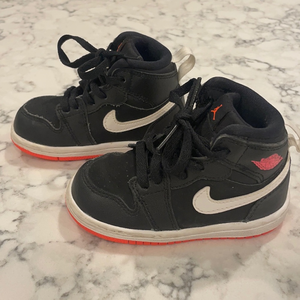 Nike Jordan 1 Retro High GT